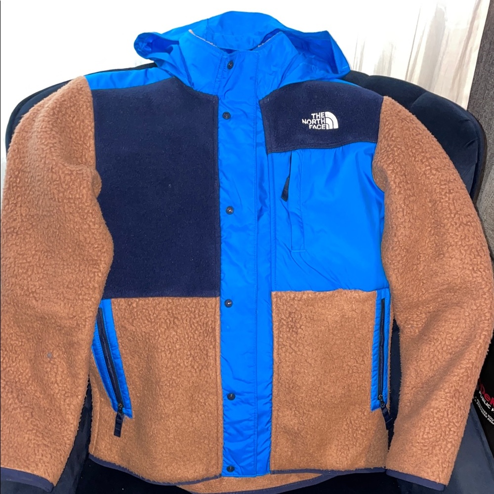The North Face Boys' Navy Jacket